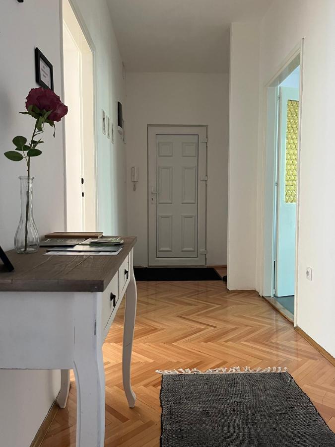 Apartment Lala Σόμπορ Εξωτερικό φωτογραφία